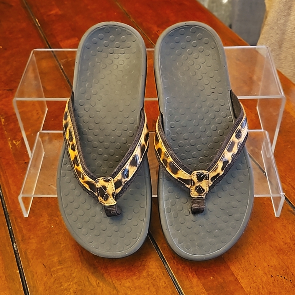 VIONIC | ORTHAHEEL TIDE II | BROWN LEOPARD THONGS